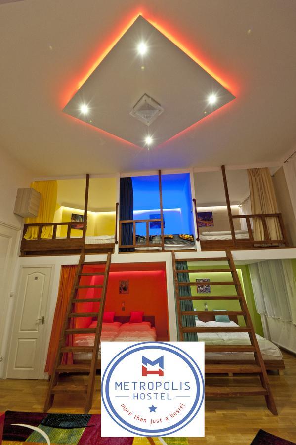 Metropolis Hostel Budapest Esterno foto